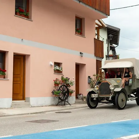 Apartma Oleander * Kobarid